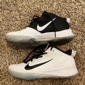 Nike Trout turf baseball shoes